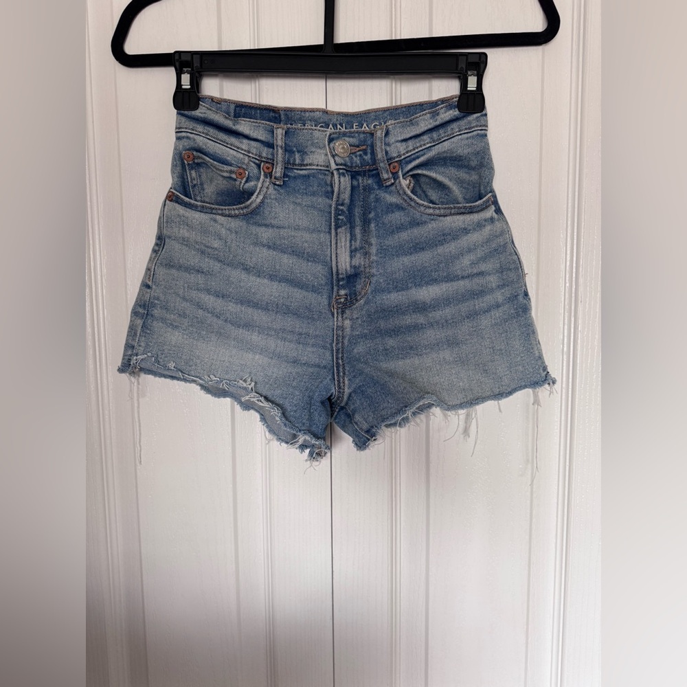American Eagle Highest Rise ‘90s Boyfriend Short size 000